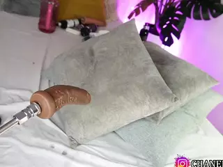 Violetta browm's Live Sex Cam Show