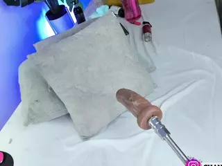 Violetta browm's Live Sex Cam Show