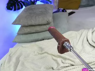 Violetta browm's Live Sex Cam Show