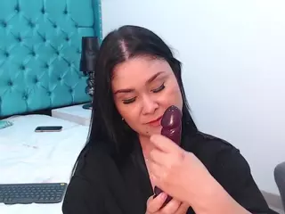 ParisRoa's Live Sex Cam Show