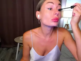 aliceevan's Live Sex Cam Show