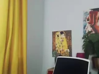NadineSensual's Live Sex Cam Show