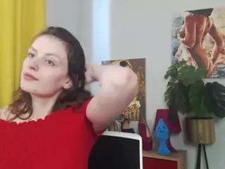 NadineSensual's Live Sex Cam Show
