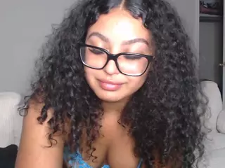 Lia L's Live Sex Cam Show