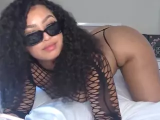 Lia L's Live Sex Cam Show