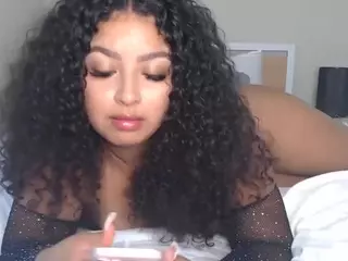 Lia L's Live Sex Cam Show