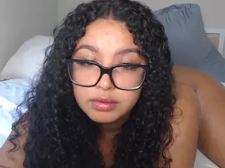 Lia L's Live Sex Cam Show