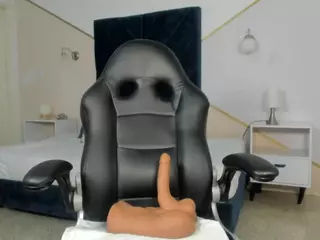 Chantal's Live Sex Cam Show