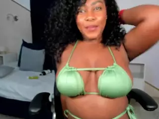 Chantal's Live Sex Cam Show