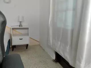 Chantal's Live Sex Cam Show