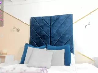 Chantal's Live Sex Cam Show