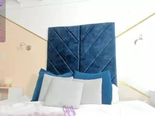 Chantal's Live Sex Cam Show