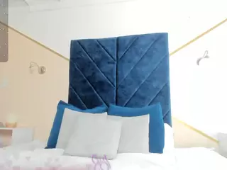 Chantal's Live Sex Cam Show