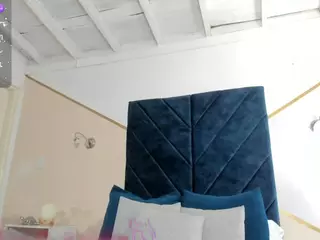 Chantal's Live Sex Cam Show