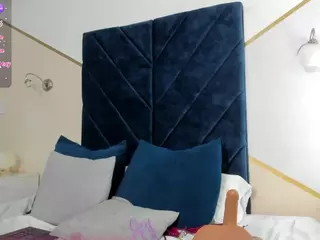 Chantal's Live Sex Cam Show