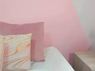 Chantal's Live Sex Cam Show