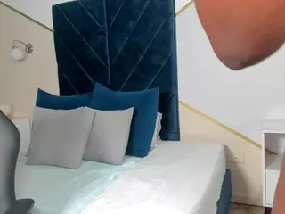 Chantal's Live Sex Cam Show