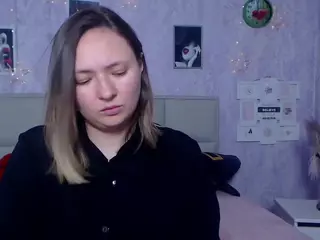 SallyVerda's Live Sex Cam Show