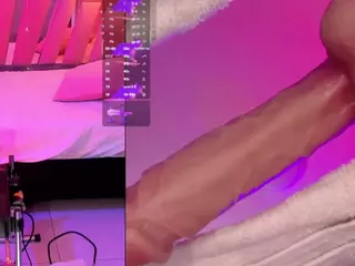 Ahytana's Live Sex Cam Show