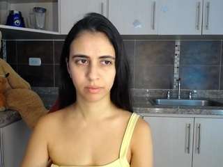 Live cam show with AnnaAlvarez