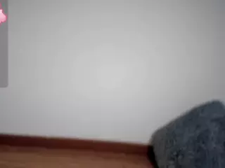SaraColemanBm's Live Sex Cam Show