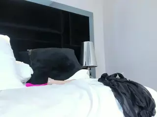 Alexa's Live Sex Cam Show
