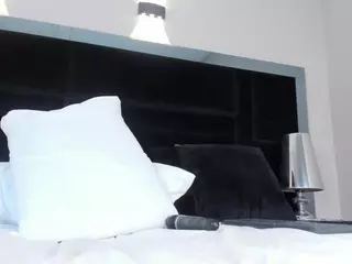 Alexa's Live Sex Cam Show
