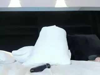 Alexa's Live Sex Cam Show