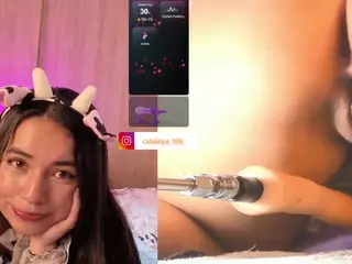 Cataleya-16's Live Sex Cam Show