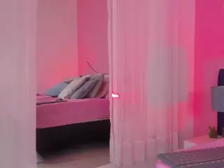 Alaia Big Booty's Live Sex Cam Show