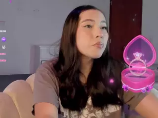 Bubble-gum's Live Sex Cam Show