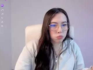 Bubble-gum's Live Sex Cam Show