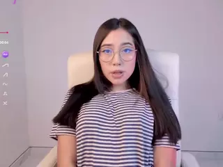 Bubble-gum's Live Sex Cam Show