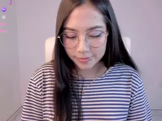 Bubble-gum's Live Sex Cam Show