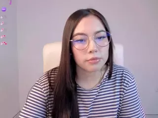 Bubble-gum's Live Sex Cam Show