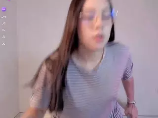 Bubble-gum's Live Sex Cam Show