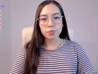 Bubble-gum's Live Sex Cam Show
