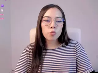 Bubble-gum's Live Sex Cam Show