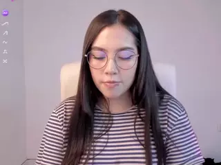 Bubble-gum's Live Sex Cam Show