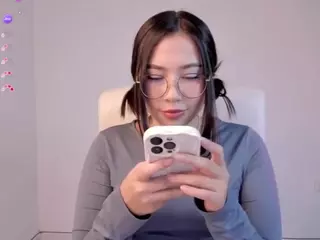 Bubble-gum's Live Sex Cam Show