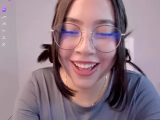 Bubble-gum's Live Sex Cam Show