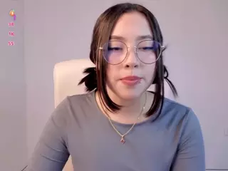 Bubble-gum's Live Sex Cam Show