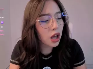 Bubble-gum's Live Sex Cam Show