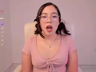 Bubble-gum's Live Sex Cam Show