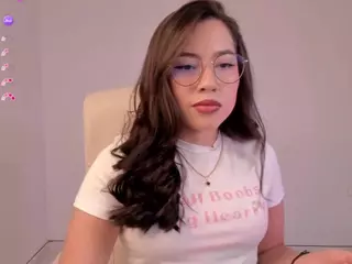 Bubble-gum's Live Sex Cam Show