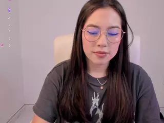 Bubble-gum's Live Sex Cam Show