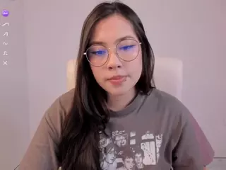 Bubble-gum's Live Sex Cam Show