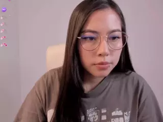 Bubble-gum's Live Sex Cam Show