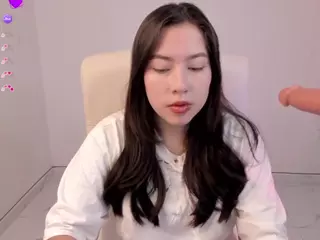Bubble-gum's Live Sex Cam Show