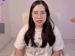 Bubble-gum's Live Sex Cam Show